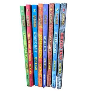 Extreme Adventures set of 8 books by Justin D'ATH Kane Miller